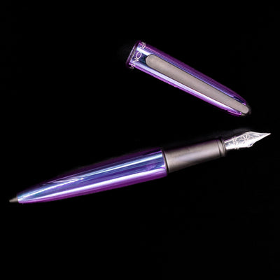 An overhead view of the Diplomat Aero Fountain Pen - Funky uncapped. 