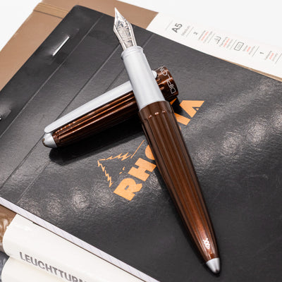 Diplomat Aero Fountain Pen - Marrakesh brown