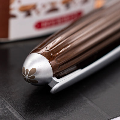 Diplomat Aero Fountain Pen - Marrakesh cap top