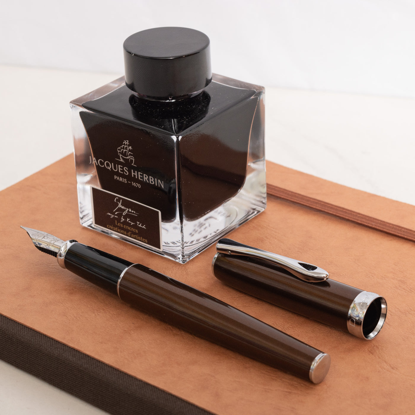 Diplomat Excellence A2 Marrakesh Brown & Chrome Fountain Pen Black Grip Section