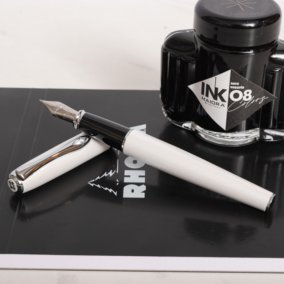 Diplomat Excellence A2 Fountain Pen Pearl White Chrome – Truphae