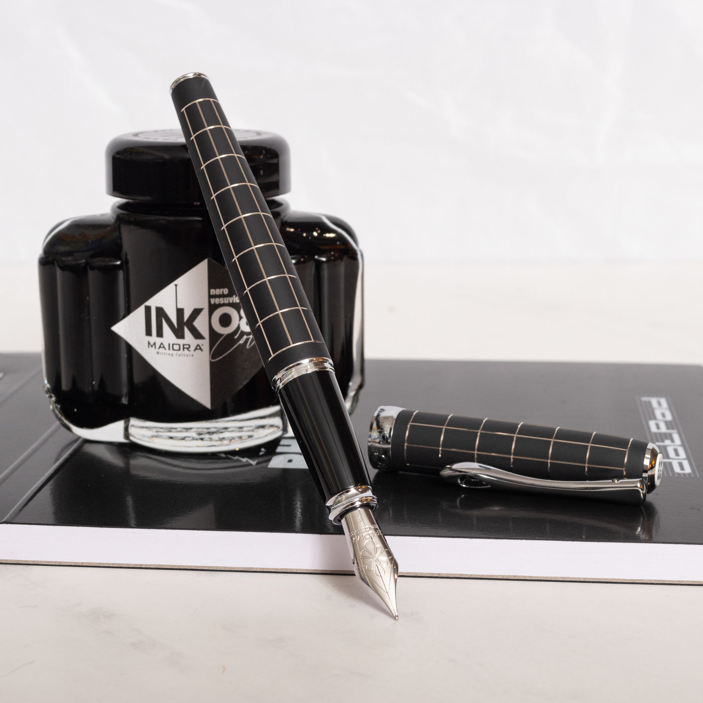 Diplomat Excellence A+ Lapis Black Rhombus Fountain Pen Uncapped