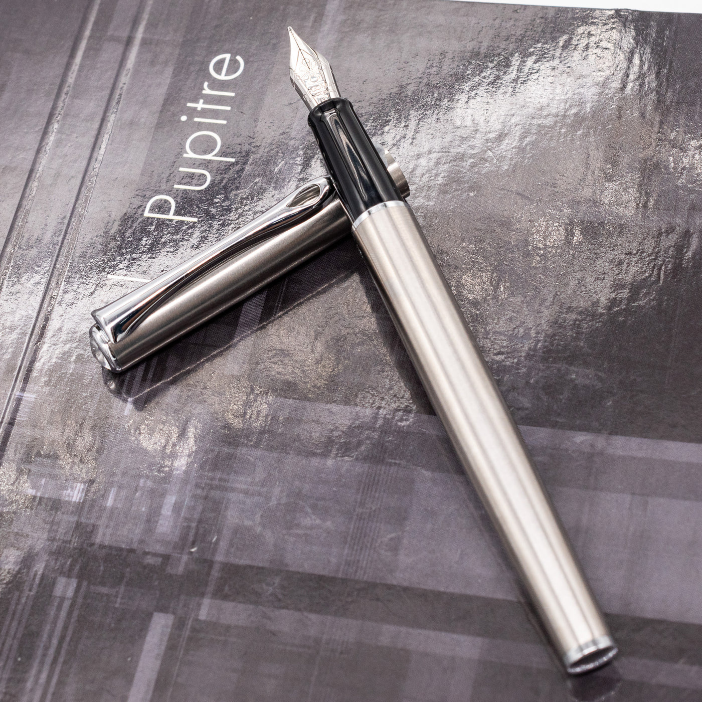 Diplomat Traveller Stainless Steel Fountain Pen Brushed