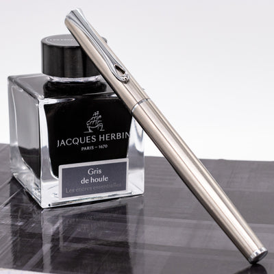 Diplomat Traveller Stainless Steel Fountain Pen Capped