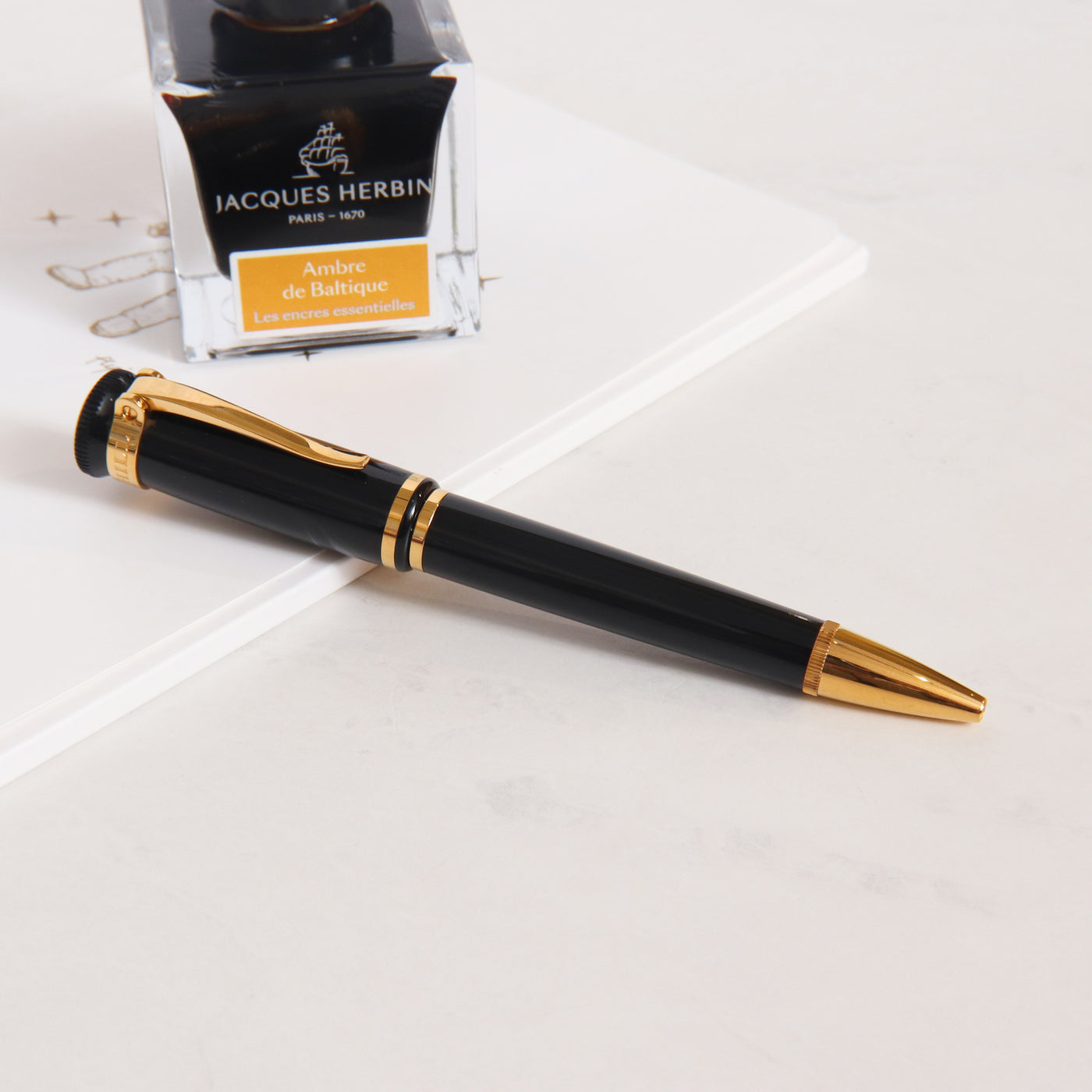 Dunhill Sentryman Black & Gold Ballpoint Pen - Preowned Closed