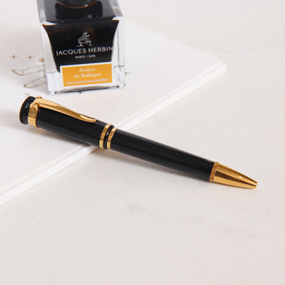 Dunhill Sentryman Black & Gold Ballpoint Pen - Preowned Closed