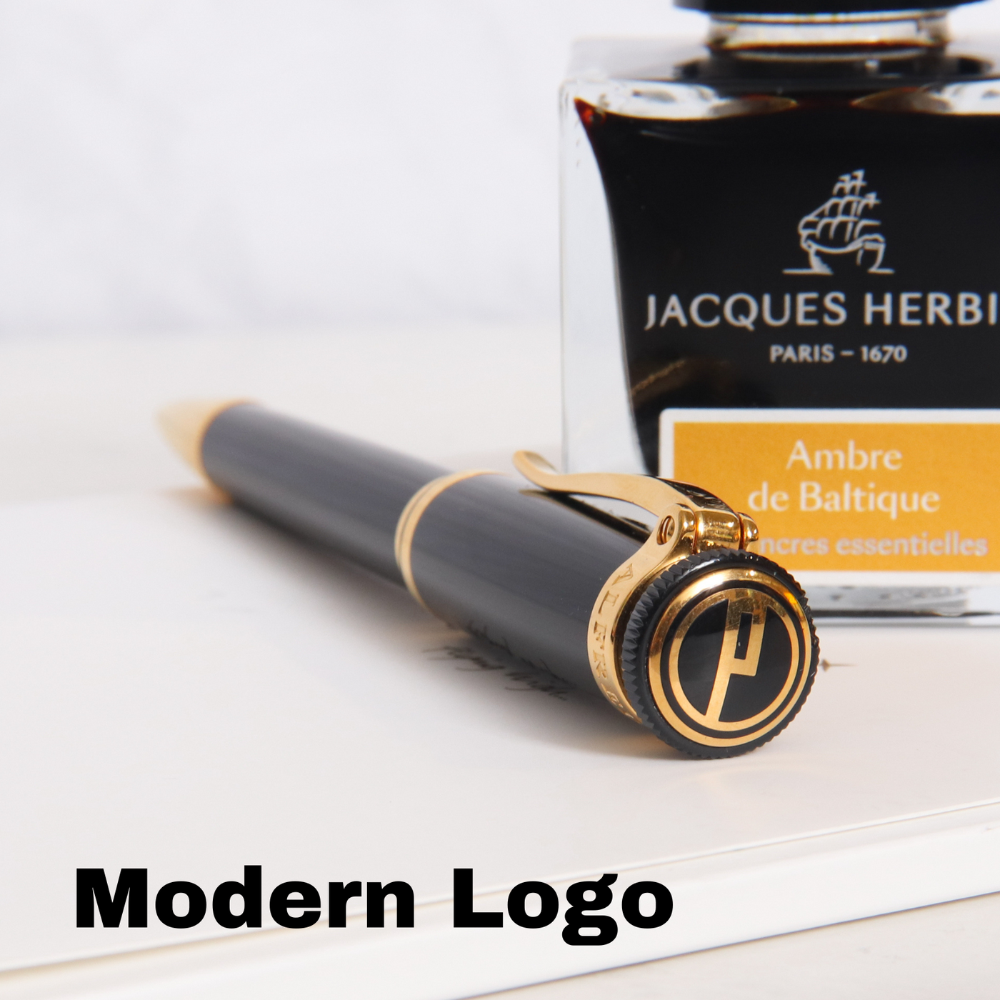 Dunhill Sentryman Black & Gold Ballpoint Pen - Preowned Modern Logo