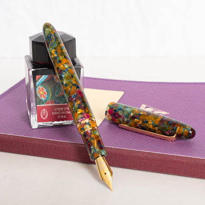 Esterbrook Estie Botanical Garden Gold Trim Fountain Pen Uncapped