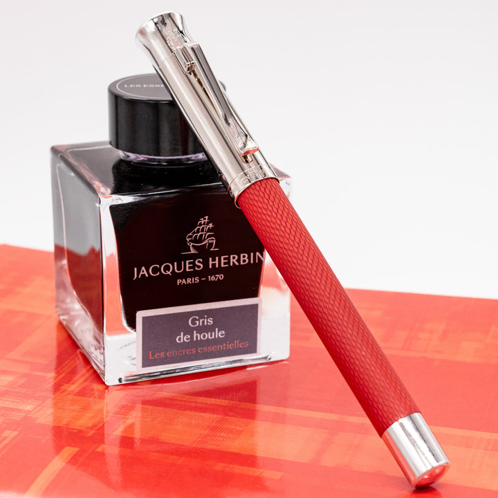 Graf von Faber-Castell Guilloche Fountain Pen - Coral Red – Truphae