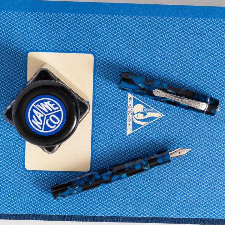 Kaweco Classic Sport Fountain Pen With Fine Nib + 6 Blue Ink Cartridges - White