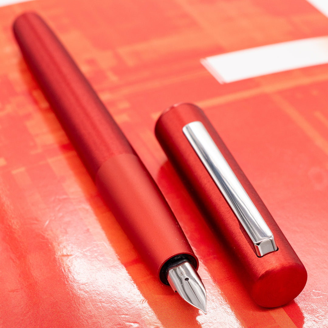 LAMY AION RED 万年筆　字幅EF LAMY Aion Special Edition 2019 Fountain Pen - Red – Truphae