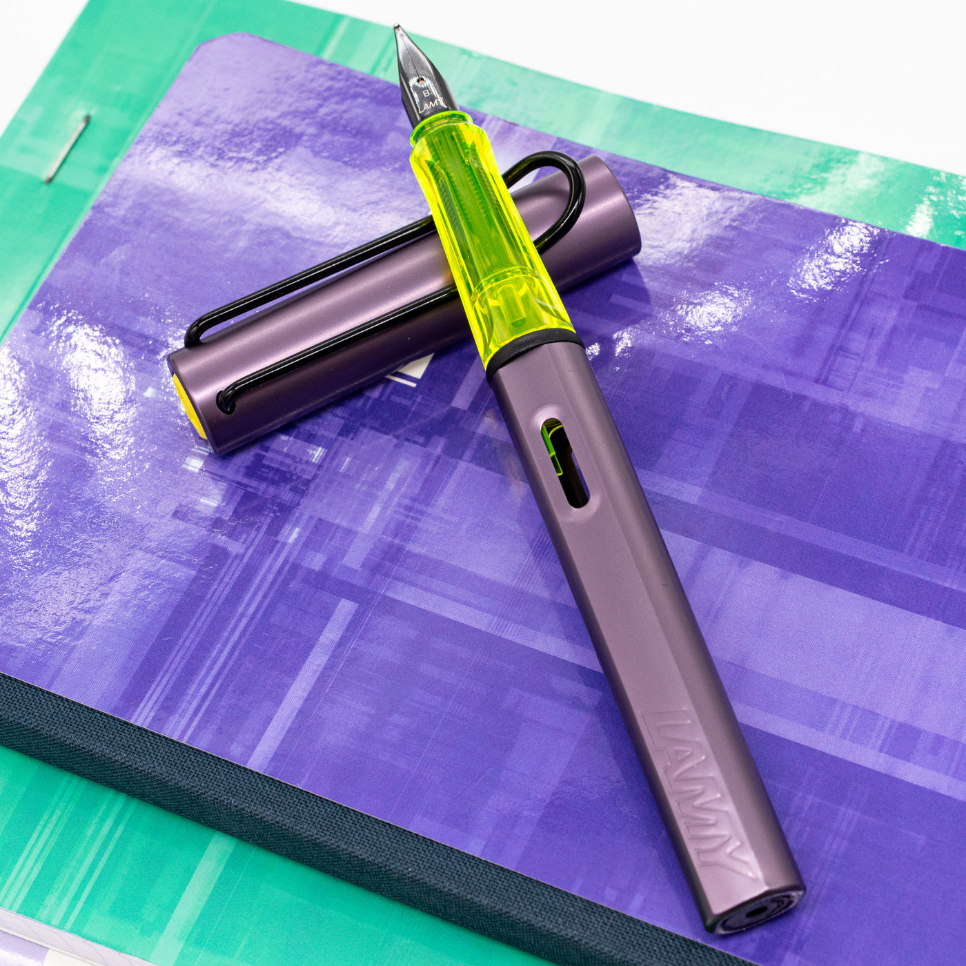 LAMY Al-Star Special Edition Fountain Pen - Aubergine purple