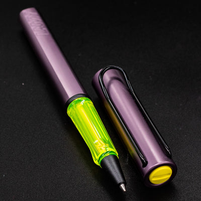 LAMY Al-Star Special Edition Rollerball Pen - Aubergine yellow grip section