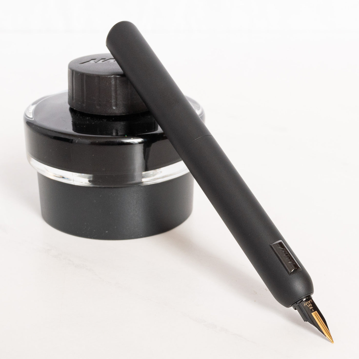 Lamy Dialog CC All Black Fountain Pen extended