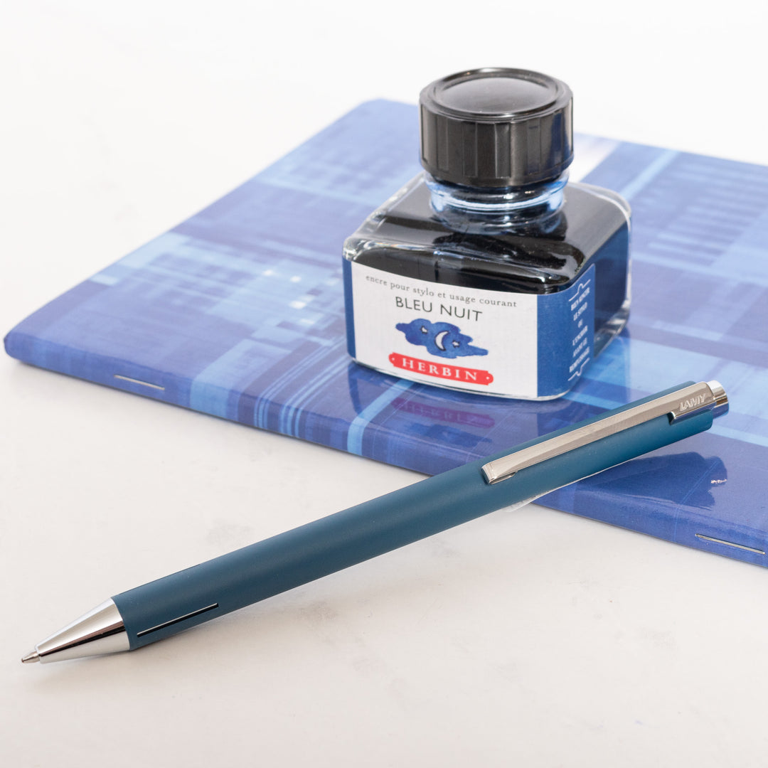 LAMY Econ Matt - Ballpoint Pen With Stainless Steel Barrel - Distinctive Curved Clip And Innovative Grip Zone - With LAMY M 16 High-capacity Refill In Line Width M In Black