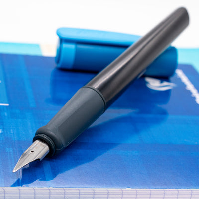 LAMY Nexx Harry Potter Fountain Pen - Ravenclaw Uncapped