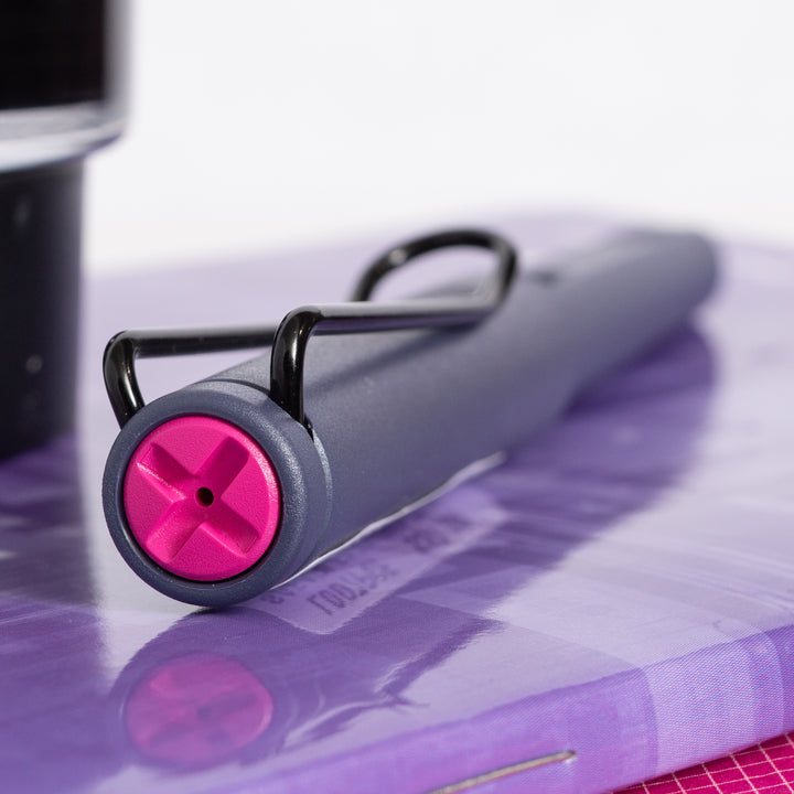 LAMY-Safari-2024-Kewi-Pink-