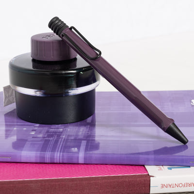 LAMY Safari 2024 Special Edition Violet Blackberry Ballpoint Pen purple