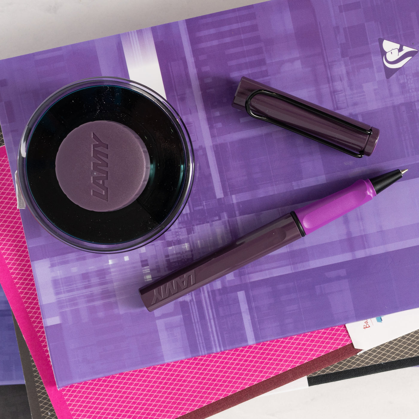 LAMY Safari 2024 Special Edition Violet Blackberry Rollerball Pen purple
