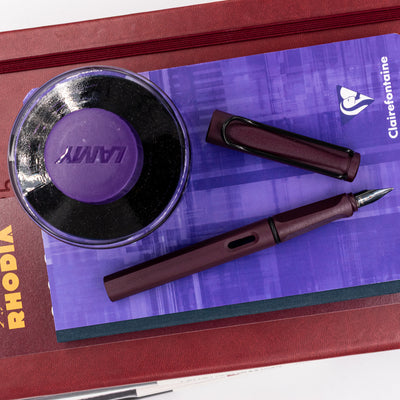 LAMY Safari Fountain Pen - Scarlet new