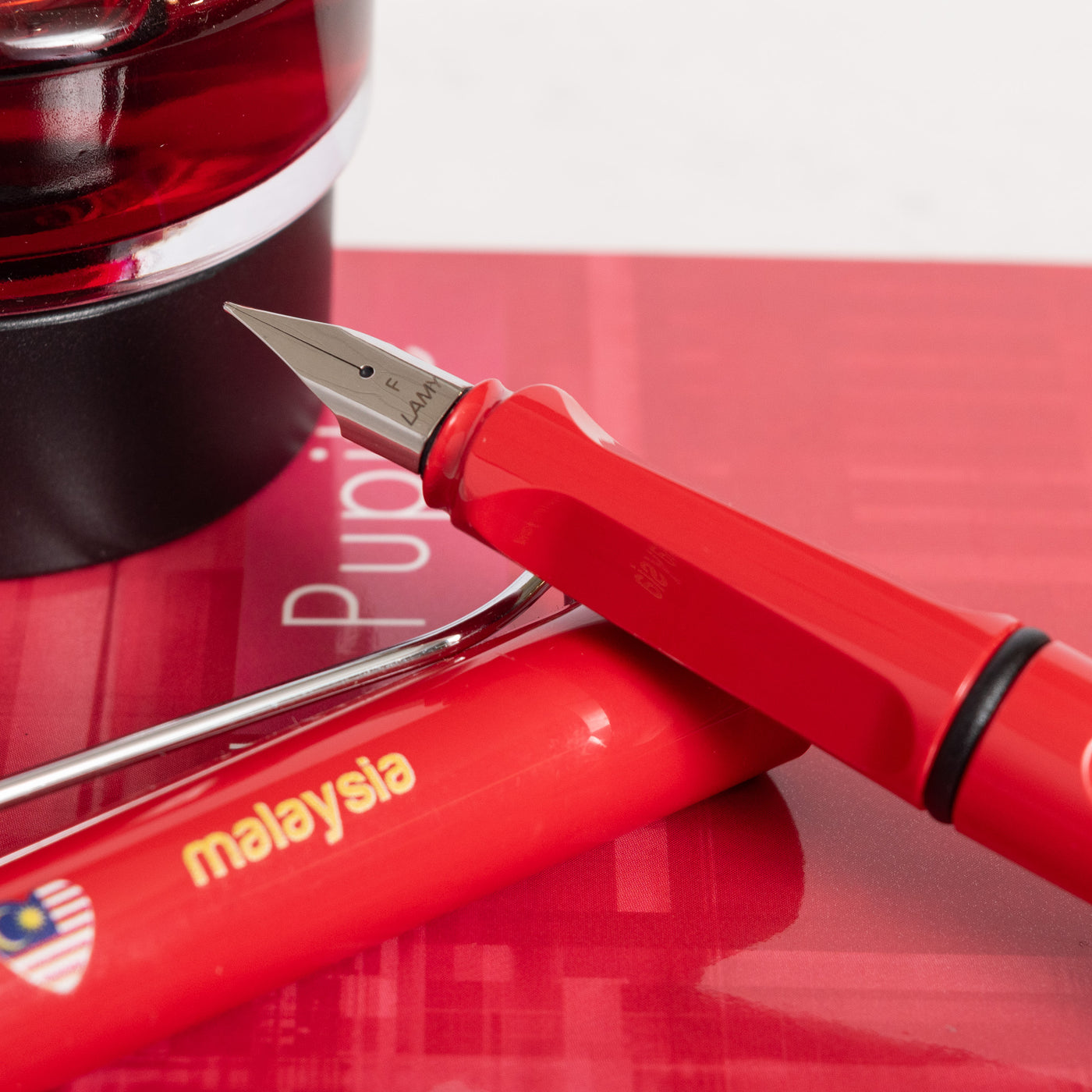 LAMY Safari Malaysia Special Edition Red Fountain Pen nib