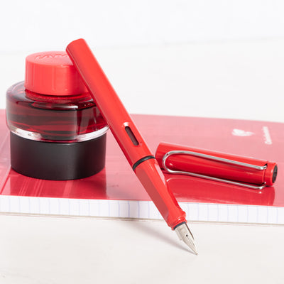 LAMY Safari Malaysia Special Edition Red Fountain Pen uncapped