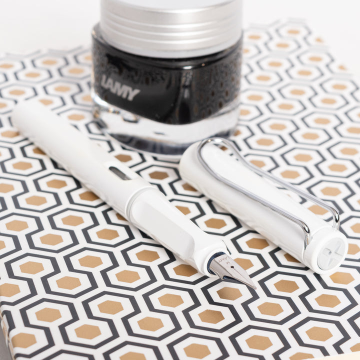 LAMY Safari Malaysia Special Edition White Fountain Pen – Truphae