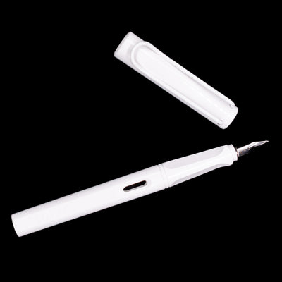 Overhead shot of the capped LAMY Safari Multi Fountain Pen in glossy white pen, showing clip shape and cap design.