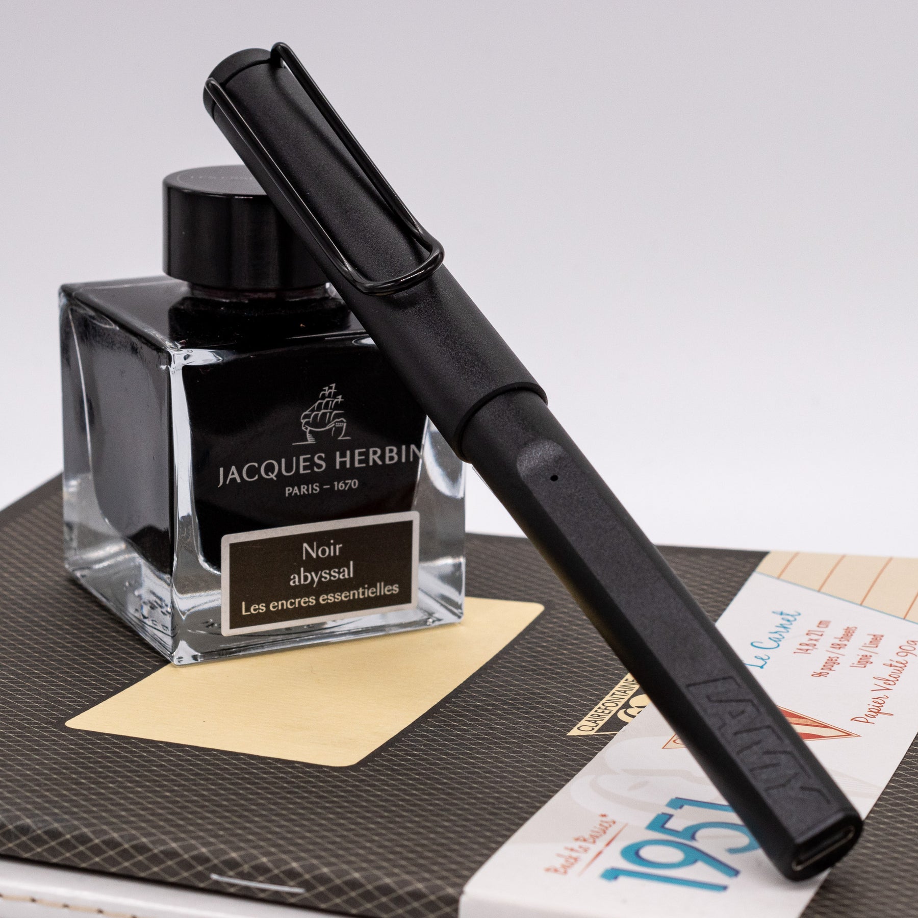 LAMY Safari Note+ Stylus Pen - Black Matte – Truphae