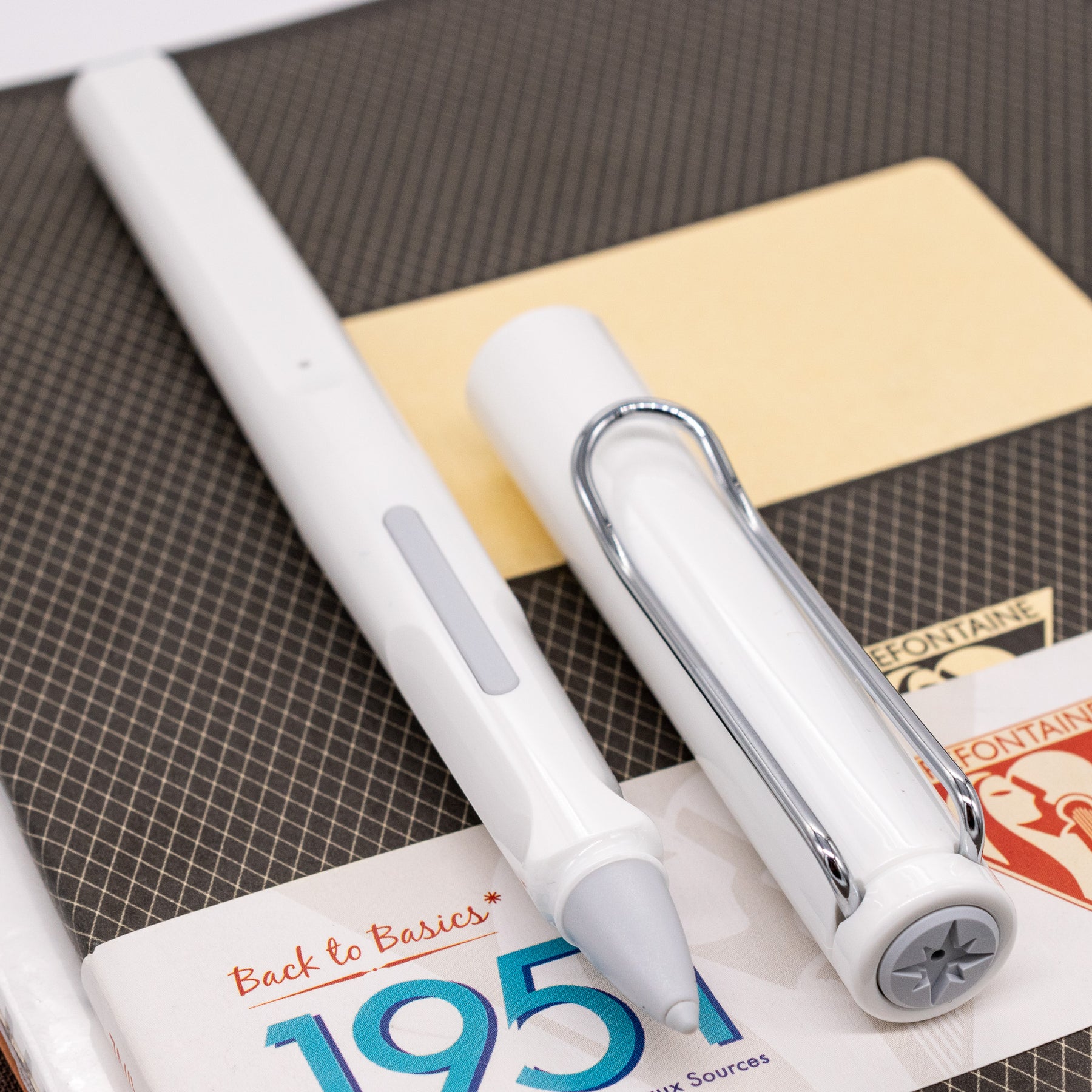 LAMY Safari Note+ Stylus Pen - White Gloss – Truphae