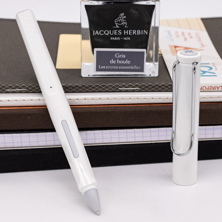 LAMY Safari Note+ Stylus Pen - White Gloss – Truphae
