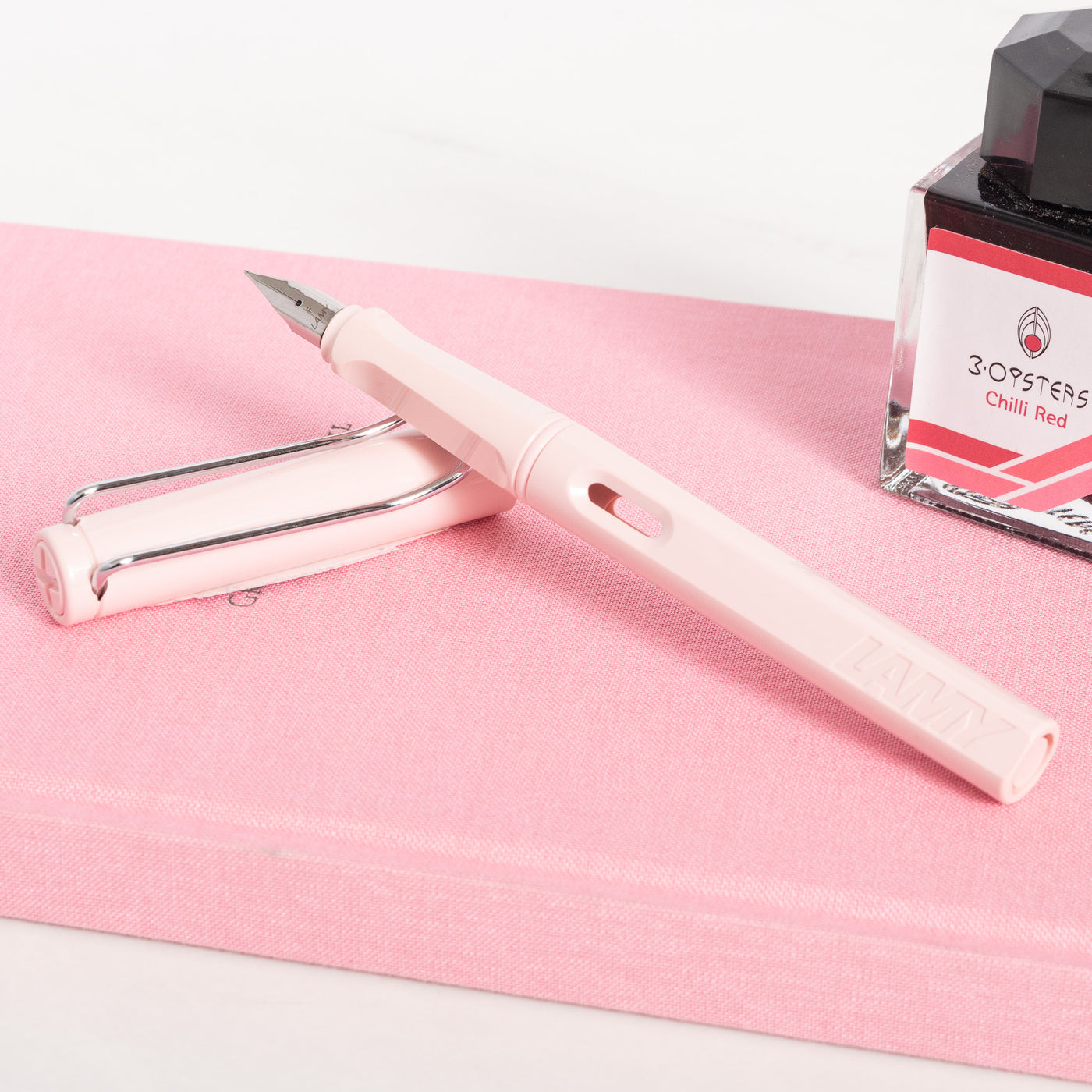 LAMY Safari Pastel Powder Rose Fountain Pen