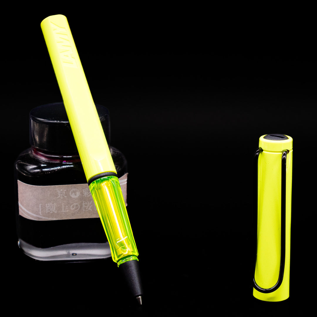 LAMY Safari Special Edition Rollerball Pen – NeonYellow – Truphae