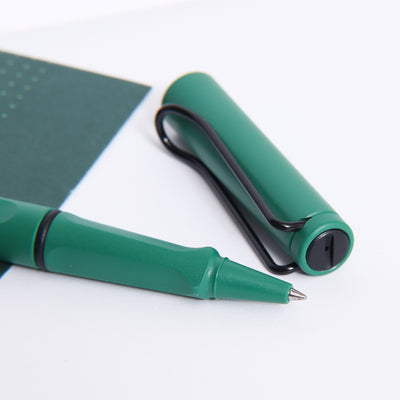 LAMY Safari Starbucks Green-Black Rollerball Pen Tip Details