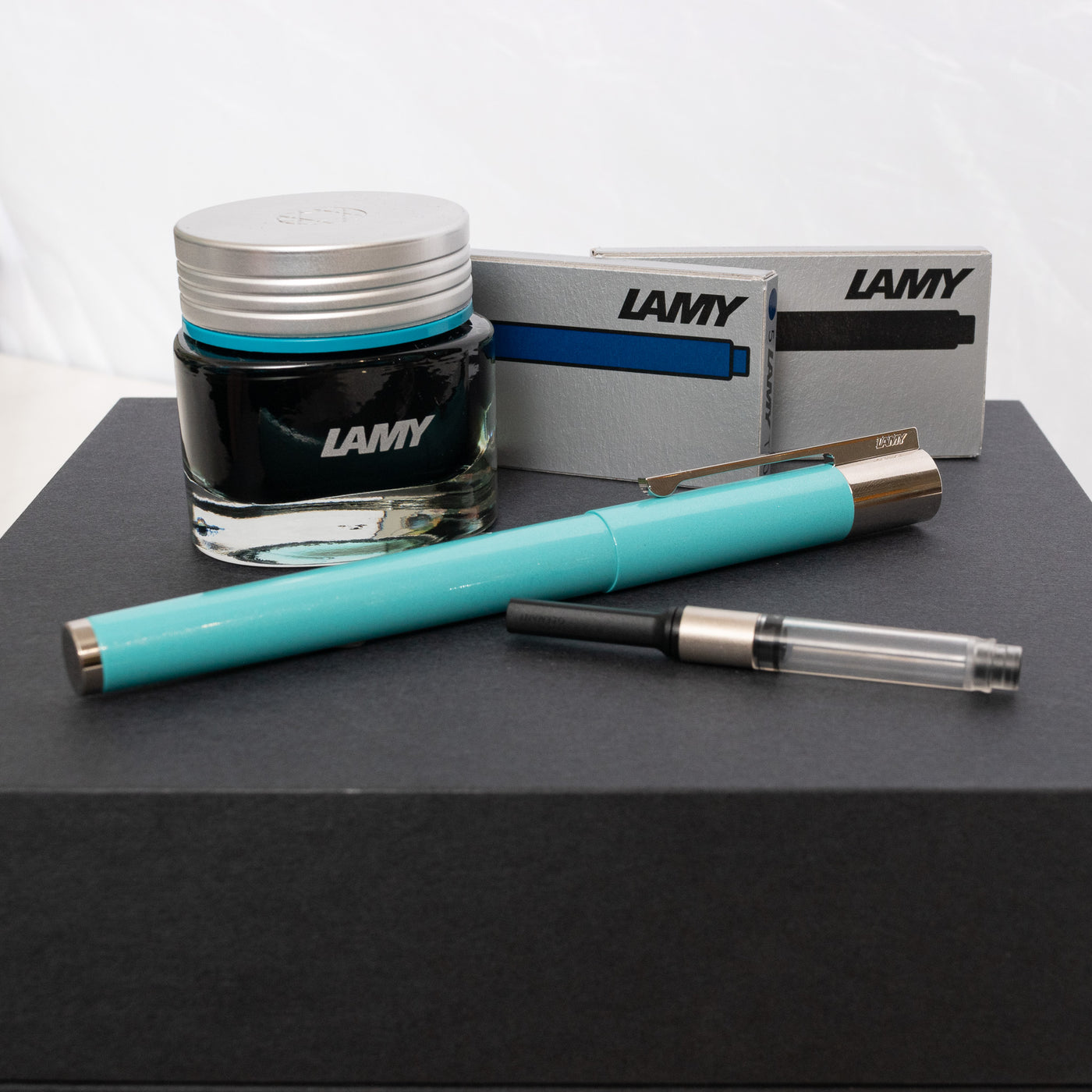 LAMY Scala Majestic Jade Fountain Pen Gift Set With Ink Bottle Cartridges and Converter