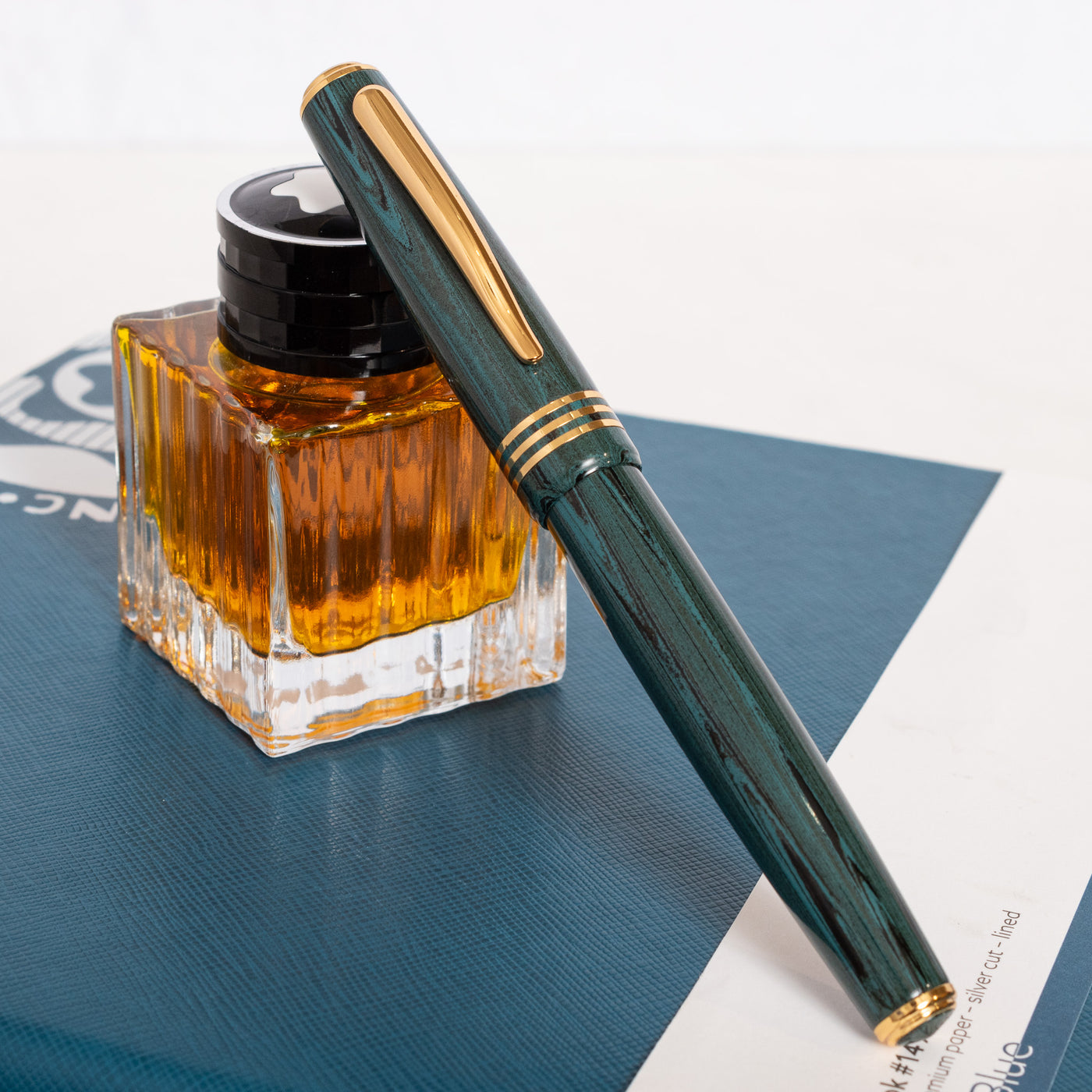 Molteni Curukova Green Ebonite Fountain Pen Capped