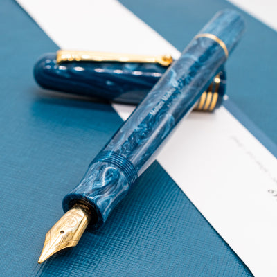 Molteni Modelo 54 Fountain Pen - Capri Blue & Gold uncapped