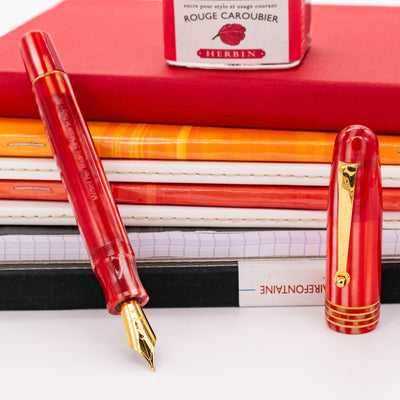Molteni Modelo 54 Fountain Pen - Inferno Red