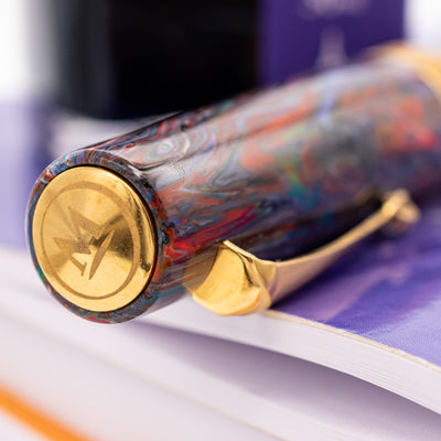 Molteni Modelo 66 Birds of Paradise Fountain Pen Gold Trim Cap Top