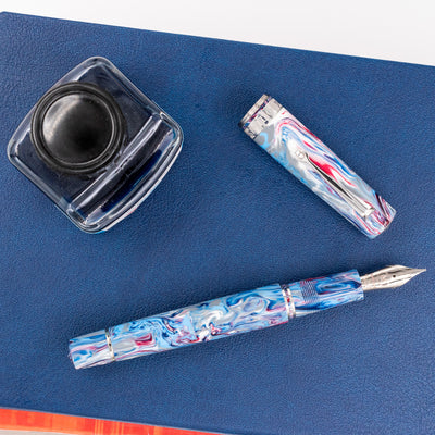 Molteni Modelo 66 Hydrangea Fountain Pen Rhodium Trim Italian