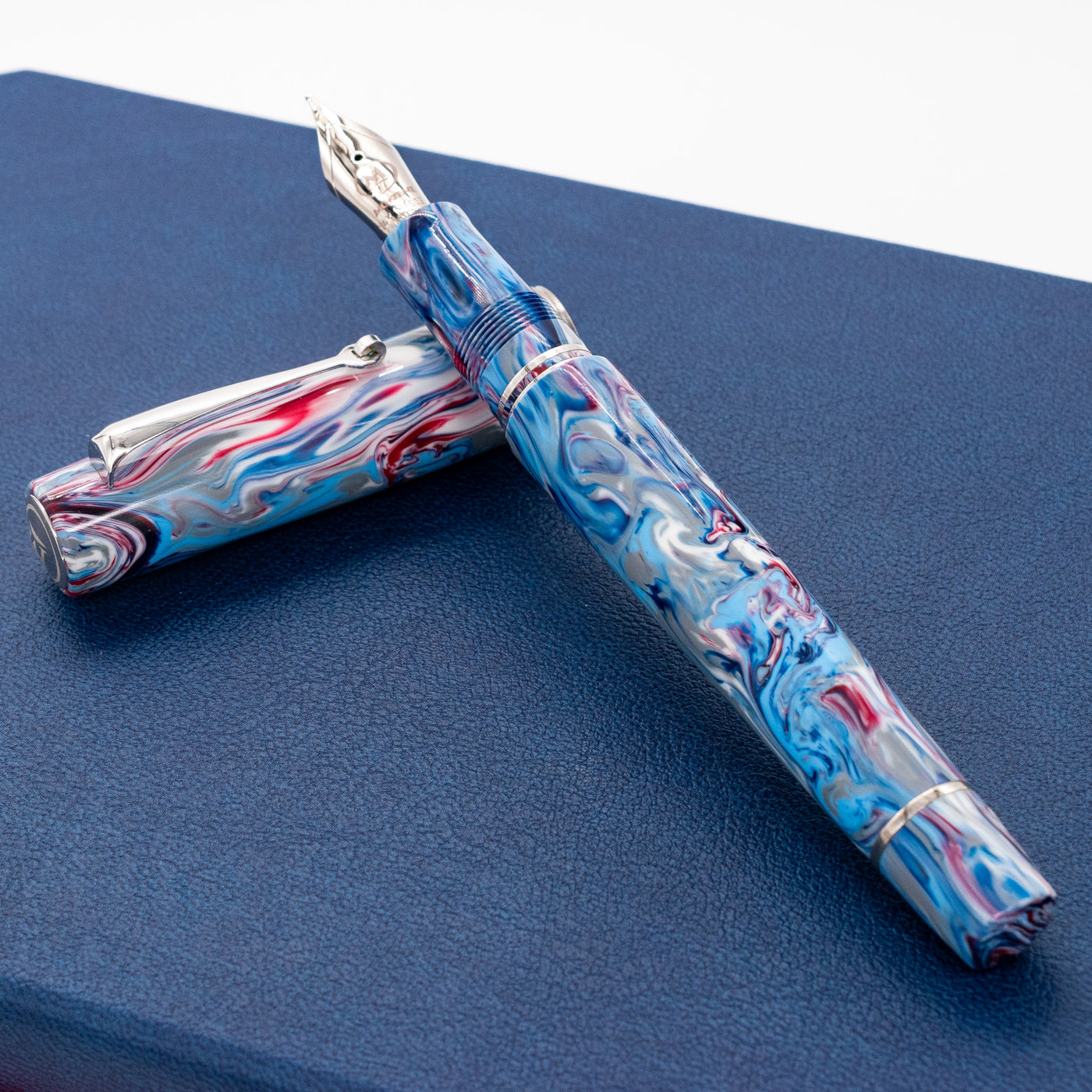 Molteni Modelo 66 Hydrangea Fountain Pen Rhodium Trim Jonathon Brooks