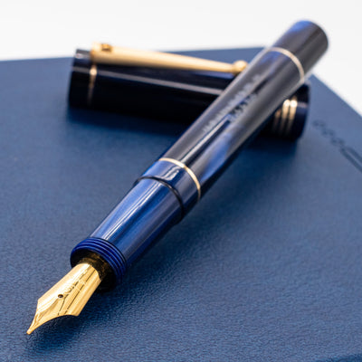 Molteni Modelo 88 Fountain Pen - Midnight Blue uncapped