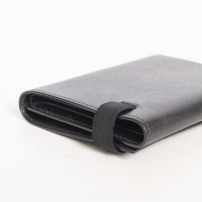 Montblanc Leather Goods 4810 Westside Leather Trifold Wallet 8374 - Preowned Back Closed