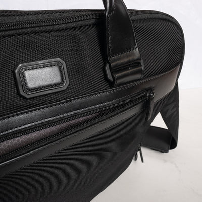 Montblanc Leather Goods Nightflight Slim Document Case 118246 front zipper