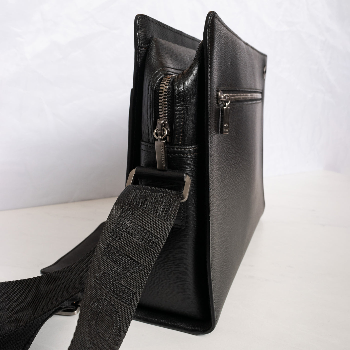 Montblanc Leather Goods Westside 4810 Messenger Bag 101861 strap
