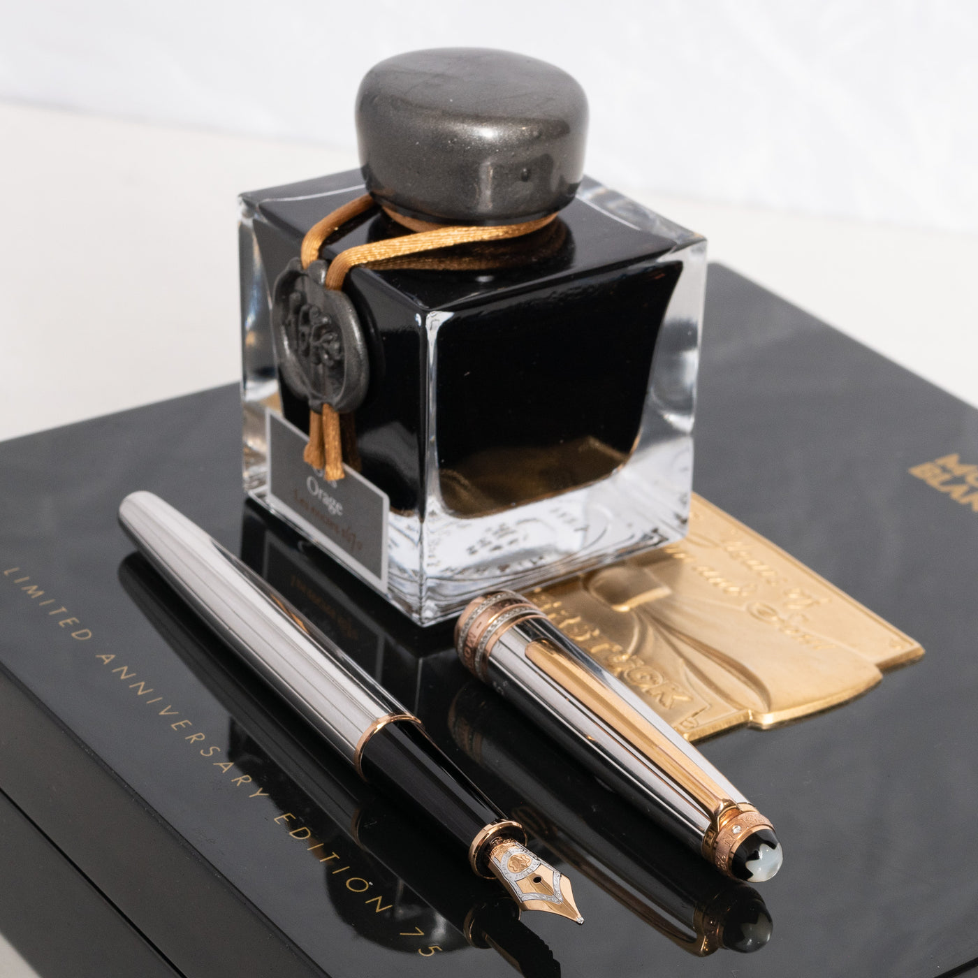 Montblanc Meisterstuck 144 75th Anniversary LE 75 Solid 18k Gold & Diamond Fountain Pen exclusive