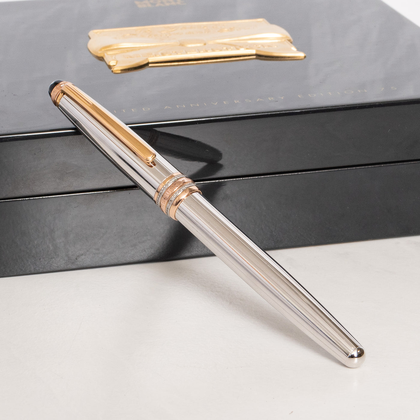 Montblanc Meisterstuck 144 75th Anniversary LE 75 Solid 18k Gold & Diamond Fountain Pen solid white gold diamonds