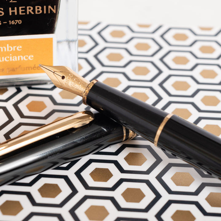 Montblanc Meisterstuck 144 Black Fountain Pen Preowned Truphae