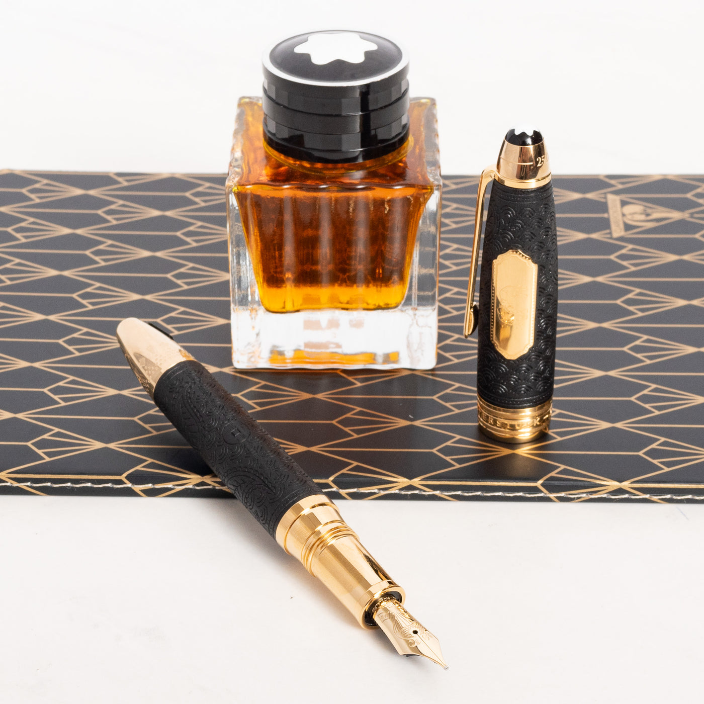 Montblanc Meisterstuck 146 Around the World in 80 Days Year 2 Solitaire LeGrand Fountain Pen Brown Gold