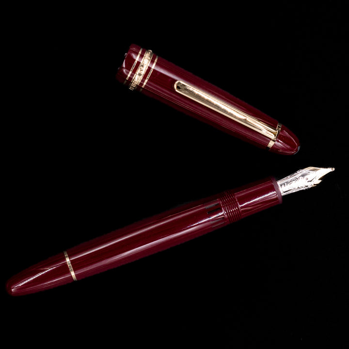 Montblanc Meisterstück 146 Burgundy Red LeGrand Fountain Pen – Truphae